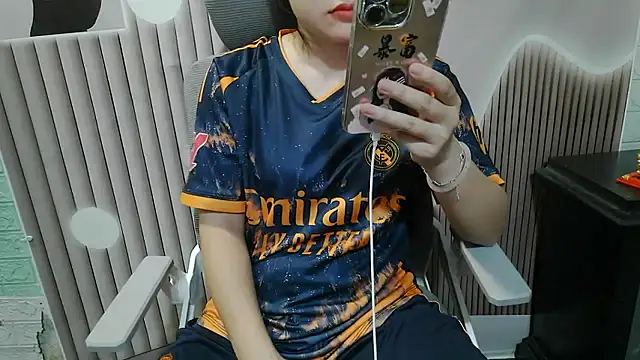 Emachiii online show from September 10, 5:50 am