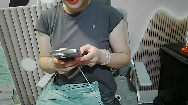 Emachiii online show from September 21, 12:54 pm