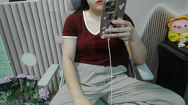 Emachiii online show from October 9, 1:06 am