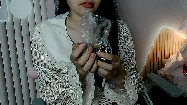 Emachiii online show from November 29, 2:12 am