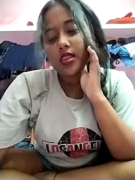 Snapshot of Fun__with__Prity chatting on November 4, 4:44 pm Fun with Prity online show from November 4, 4:44 pm