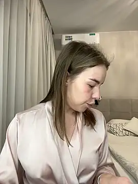 Ashley Roys online show from February 14, 3:56 pm