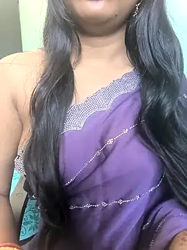 Snapshot of Nightgirl007 chatting on October 9, 7:42 am Nightgirl007 online show from October 9, 7:42 am