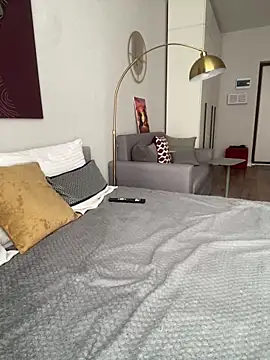 ElizabetBlack online show from March 3, 6:20 am