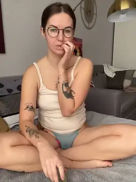 ElizabetBlack online show from March 21, 6:58 am