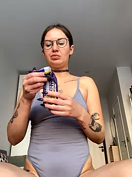 Snapshot of ElizabetBlack chatting on October 30, 6:34 am ElizabetBlack online show from October 30, 6:34 am