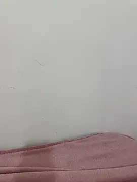 Snapshot of YourSlutBoySl chatting on November 7, 7:35 am YourSlutBoySl online show from November 7, 7:35 am