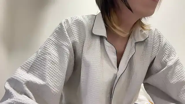 p-nyan4 online show from November 23, 5:45 pm