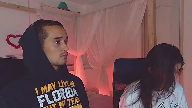 Laila asher online show from December 16, 5:11 am