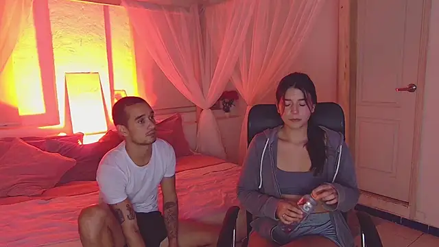 Laila asher online show from December 2, 11:28 pm