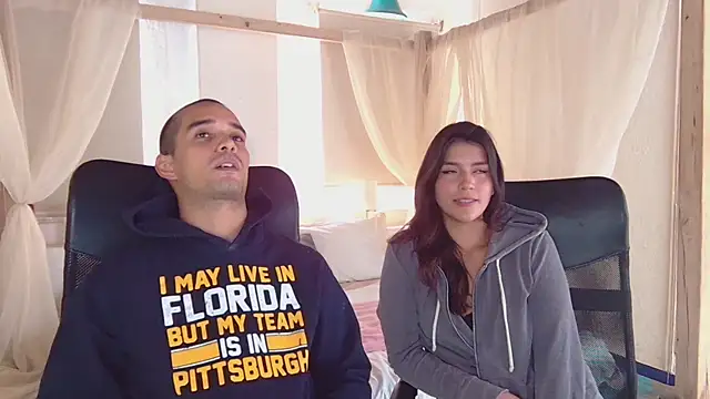 Laila asher online show from November 25, 6:19 pm