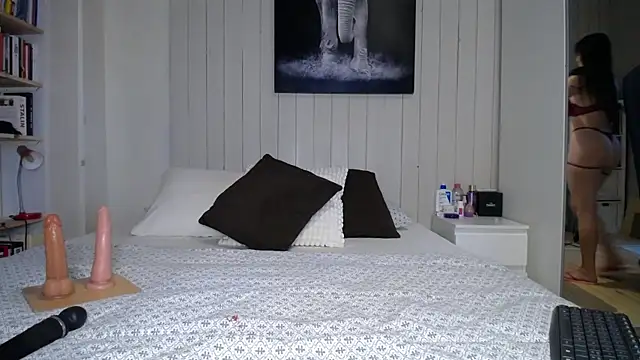 alexa moreti online show from November 20, 9:43 am