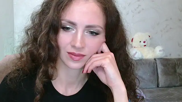 Amber Carrol online show from March 19, 5:35 pm