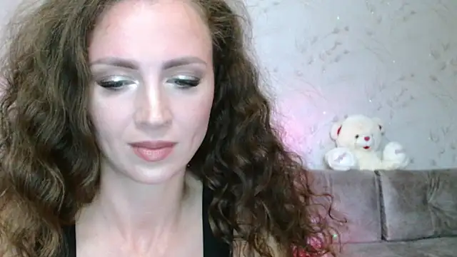 Amber Carrol online show from March 14, 5:41 pm