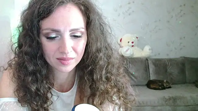 Snapshot of Amber_Carrol chatting on April 30, 8:57 pm Amber Carrol online show from April 30, 8:57 pm