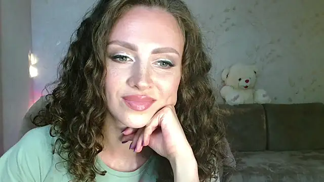 Snapshot of Amber_Carrol chatting on June 15, 3:34 pm Amber Carrol online show from June 15, 3:34 pm