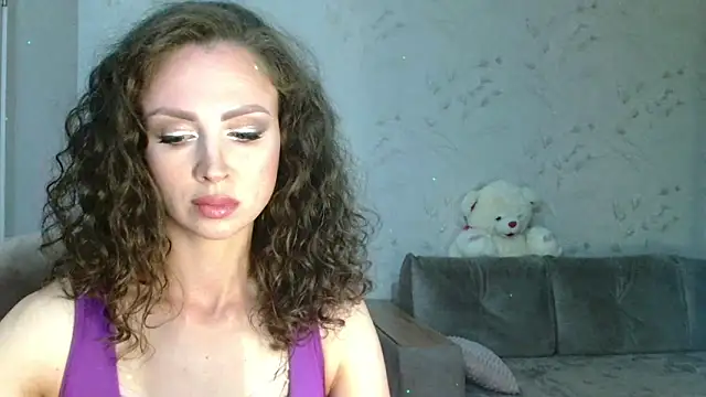 Snapshot of Amber_Carrol chatting on May 22, 5:33 pm Amber Carrol online show from May 22, 5:33 pm