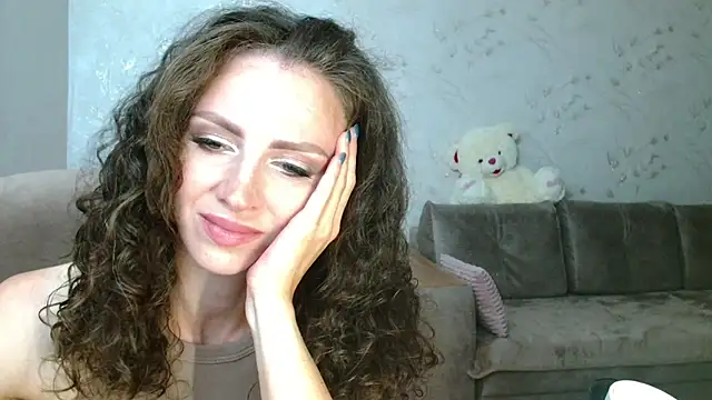 Snapshot of Amber_Carrol chatting on July 16, 4:37 pm Amber Carrol online show from July 16, 4:37 pm