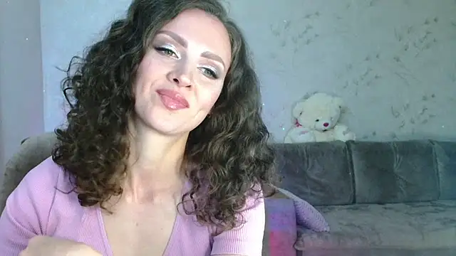 Snapshot of Amber_Carrol chatting on May 29, 5:41 pm Amber Carrol online show from May 29, 5:41 pm