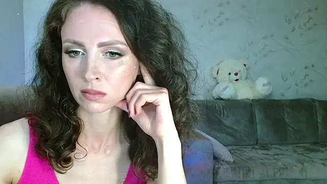 Snapshot of Amber_Carrol chatting on June 10, 6:31 pm Amber Carrol online show from June 10, 6:31 pm