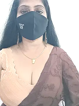 shivani27 online show from April 19, 6:21 pm