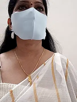 shivani27 online show from September 15, 3:34 pm