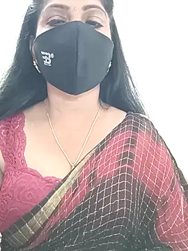 Snapshot of shivani27 chatting on February 1, 12:47 pm shivani27 online show from February 1, 12:47 pm