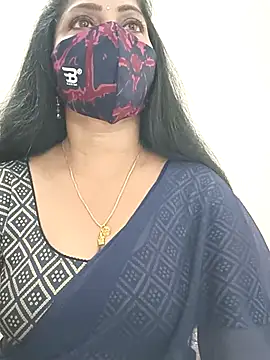 Snapshot of shivani27 chatting on March 13, 4:01 pm shivani27 online show from March 13, 4:01 pm