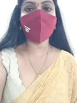 Snapshot of shivani27 chatting on December 19, 8:00 pm shivani27 online show from December 19, 8:00 pm