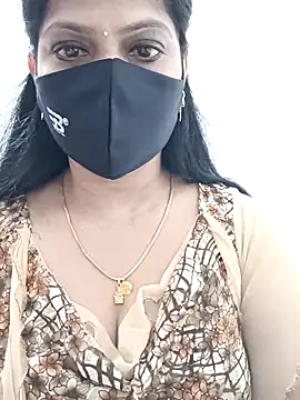 shivani27 online show from September 13, 6:30 pm