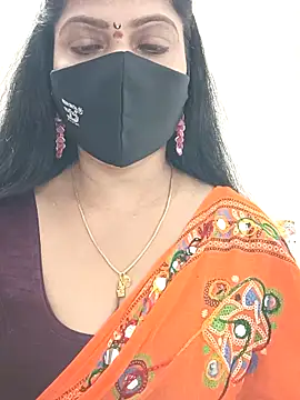 Snapshot of shivani27 chatting on February 17, 4:26 pm shivani27 online show from February 17, 4:26 pm