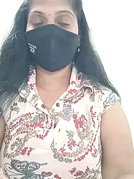 shivani27 online show from June 26, 5:19 pm