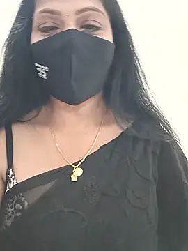 Snapshot of shivani27 chatting on January 8, 2:45 pm shivani27 online show from January 8, 2:45 pm