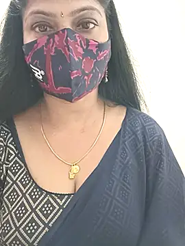 Snapshot of shivani27 chatting on March 14, 8:09 am shivani27 online show from March 14, 8:09 am