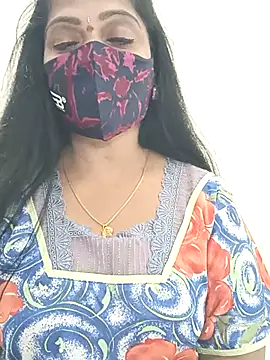 Snapshot of shivani27 chatting on February 20, 9:17 pm shivani27 online show from February 20, 9:17 pm