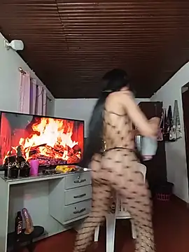Snapshot of translatina777 chatting on June 24, 1:15 am translatina777 online show from June 24, 1:15 am