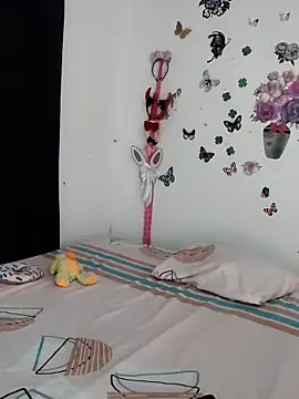 AntonelaMorriz online show from April 7, 8:05 am