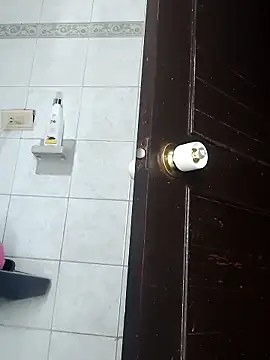 Snapshot of AntonelaMorriz chatting on January 7, 8:30 am AntonelaMorriz online show from January 7, 8:30 am