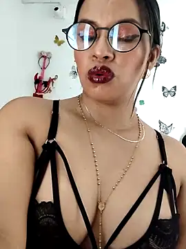 AntonelaMorriz online show from April 18, 9:55 am