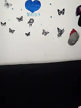 Snapshot of AntonelaMorriz chatting on December 19, 7:44 am AntonelaMorriz online show from December 19, 7:44 am