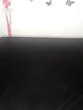 Snapshot of AntonelaMorriz chatting on December 22, 7:41 am AntonelaMorriz online show from December 22, 7:41 am