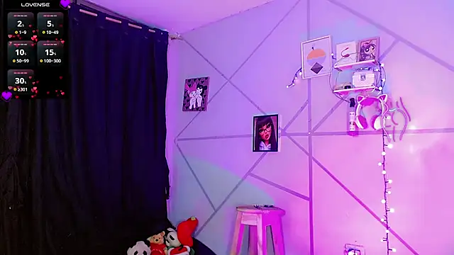 Snapshot of Aishasexy18 chatting on September 10, 11:04 pm Aishasexy18 online show from September 10, 11:04 pm