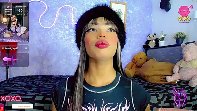 Snapshot of Aishasexy18 chatting on November 21, 4:44 am Aishasexy18 online show from November 21, 4:44 am