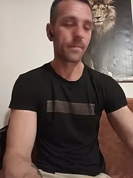 YzabellFabioo online show from May 18, 8:24 pm