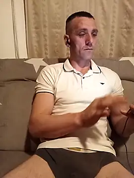 YzabellFabioo online show from March 12, 10:03 pm