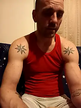 Snapshot of YzabellFabioo chatting on February 18, 9:55 pm YzabellFabioo online show from February 18, 9:55 pm