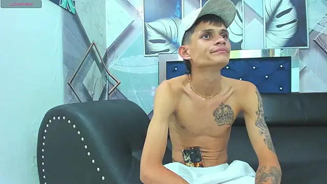 rhabena boysex online show from November 14, 10:24 pm