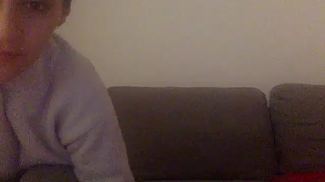 Dareeee93 online show from April 14, 8:36 pm