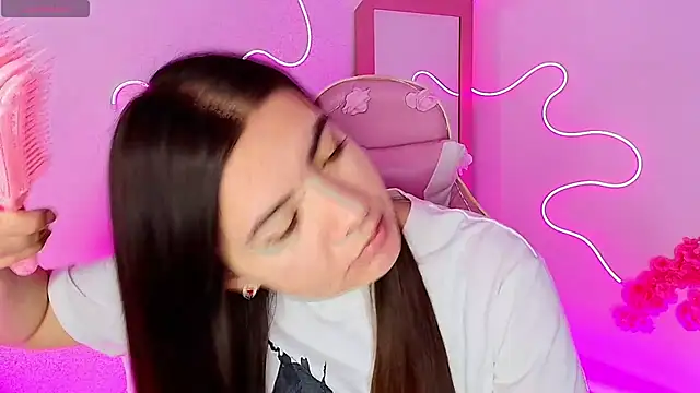 Snapshot of Stepha_babe chatting on February 13, 8:53 pm Stepha babe online show from February 13, 8:53 pm