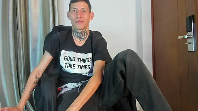 Davide 444 online show from September 17, 3:52 am